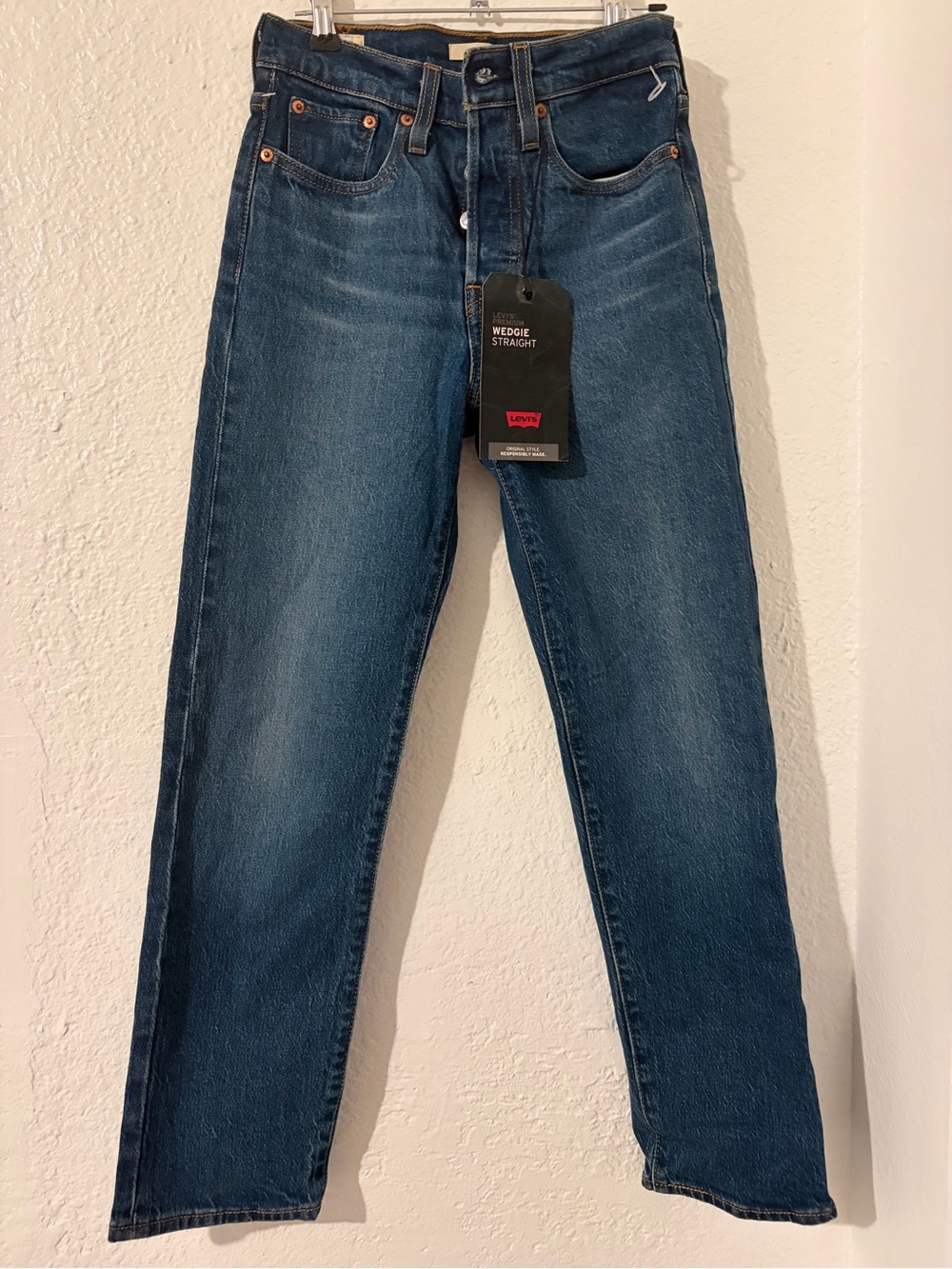 Levis Wedgie Dark wash Jeans